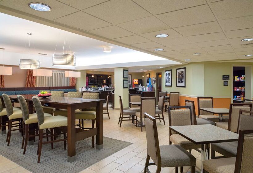 酒店 Larkspur Landing Carlisle