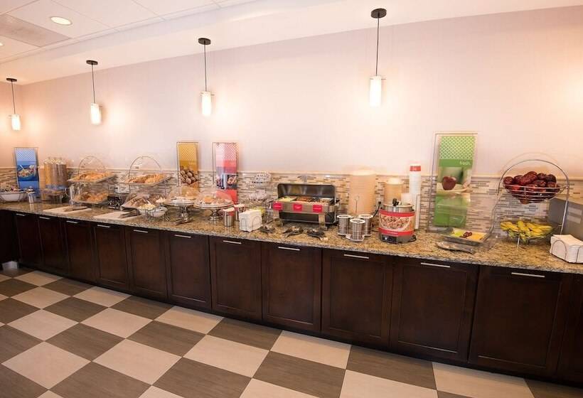 酒店 Hampton Inn Carlstadtat The Meadowlands