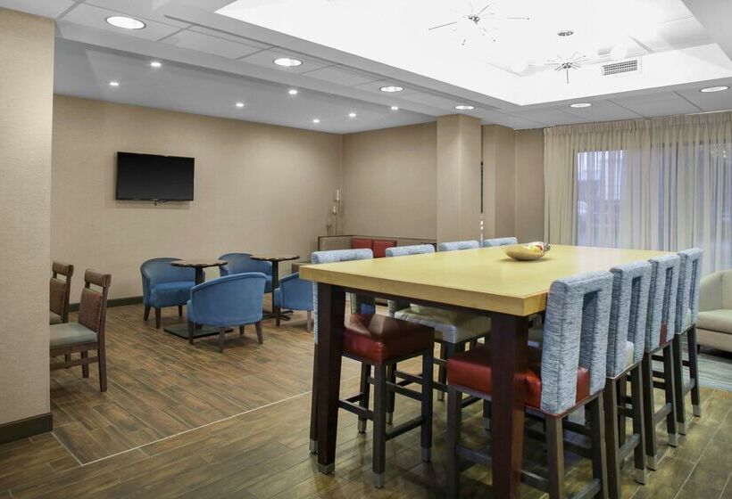 호텔 Hampton Inn Chicago Elgin / I90