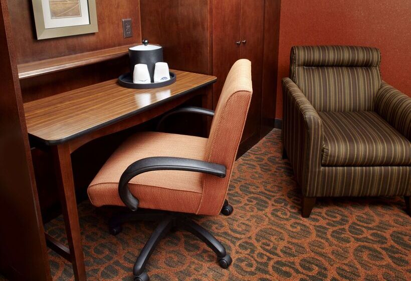 בית מלון כפרי Hampton Inn Clevelanddowntown