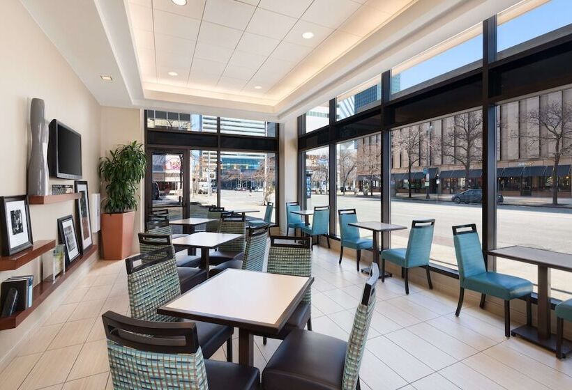 בית מלון כפרי Hampton Inn Clevelanddowntown