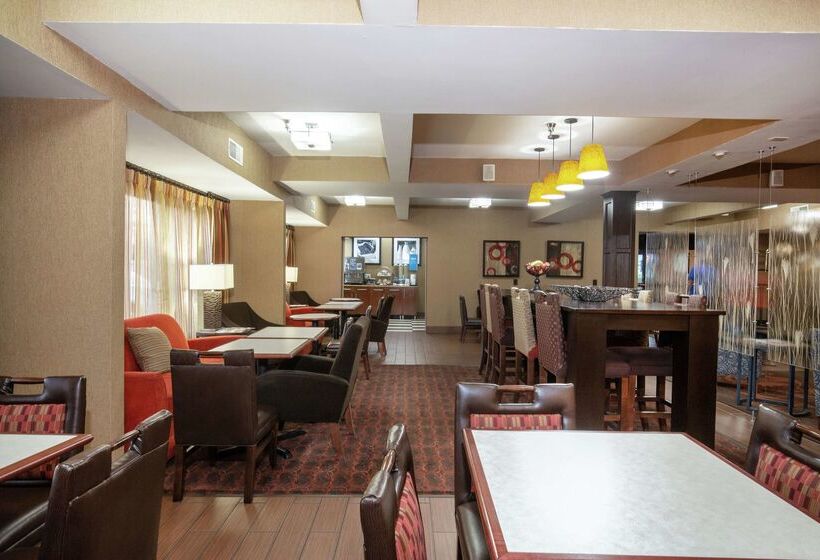 فندق Hampton Inn Collinsville