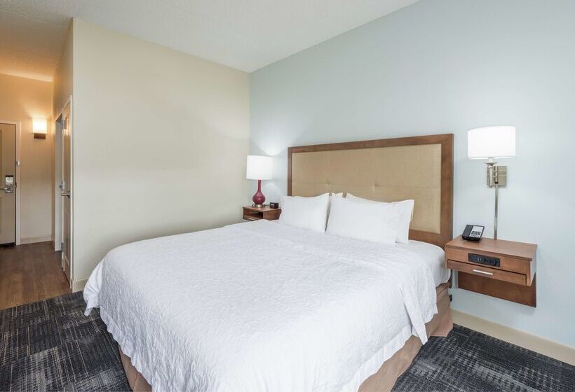 فندق Hampton Inn Columbia