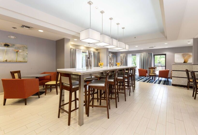 هتل Hampton Inn Columbia I26/harbison Blvd