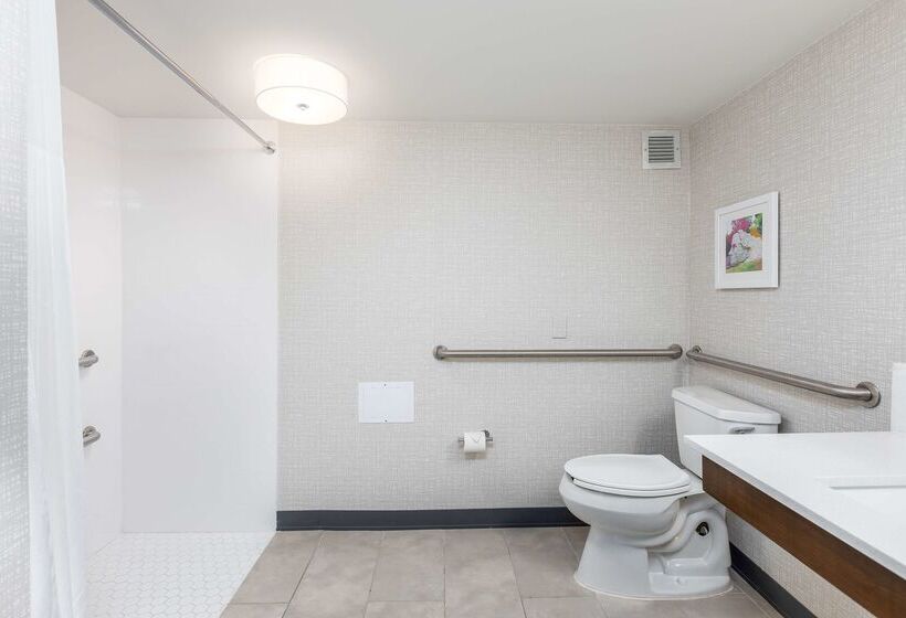 Отель Hampton Inn Columbus/dublin