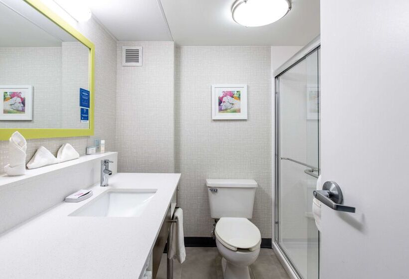 Отель Hampton Inn Columbus/dublin