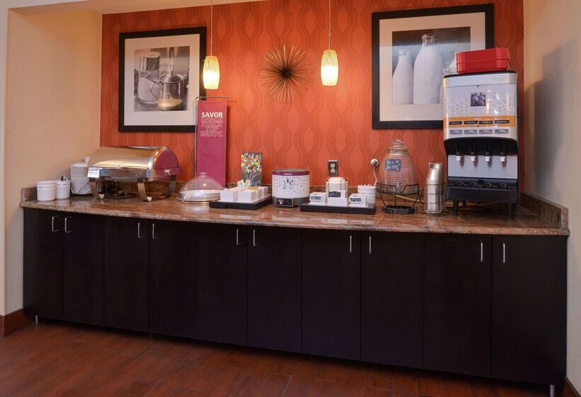 호텔 Hampton Inn Columbus East