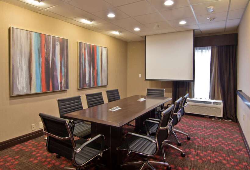 בית מלון כפרי Hampton Inn Columbus South