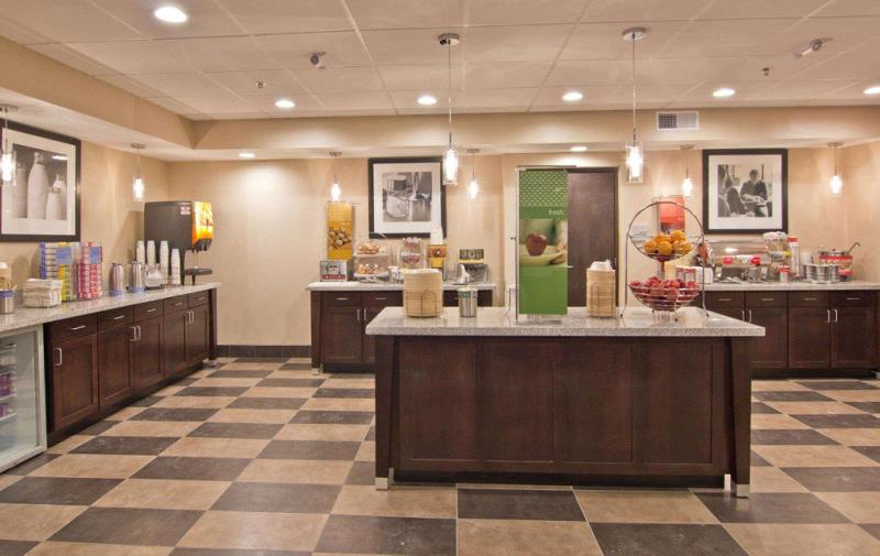 בית מלון כפרי Hampton Inn Columbus South