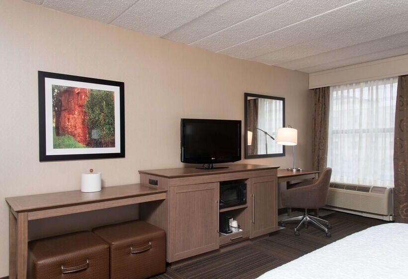 فندق Hampton Inn Columbus/taylorsville/edinburgh