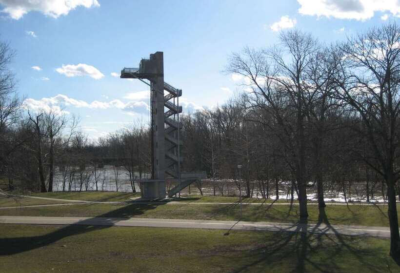 فندق Hampton Inn Columbus/taylorsville/edinburgh