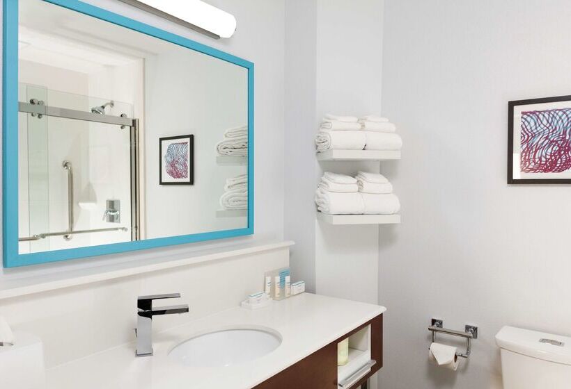 호텔 Hampton Inn By Hilton Concord/bow