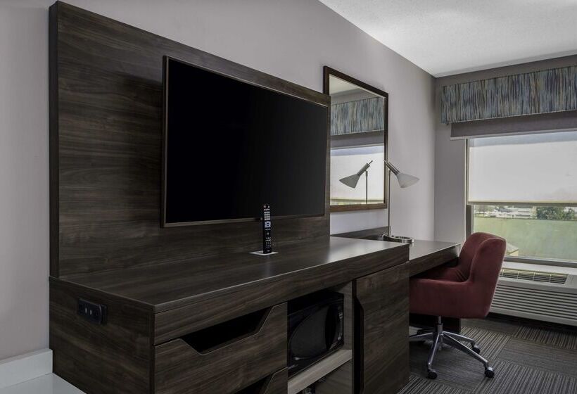 فندق Hampton Inn Conyers