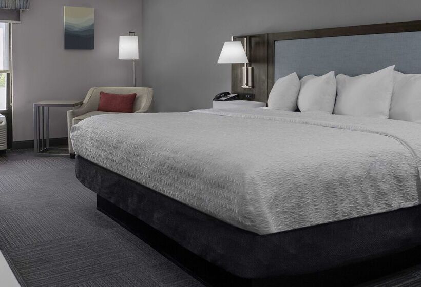 فندق Hampton Inn Conyers