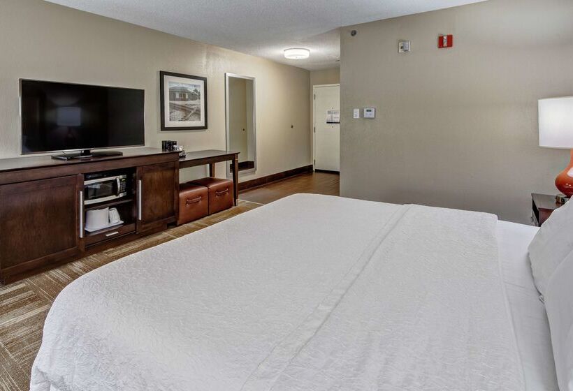 فندق Hampton Inn Corinth