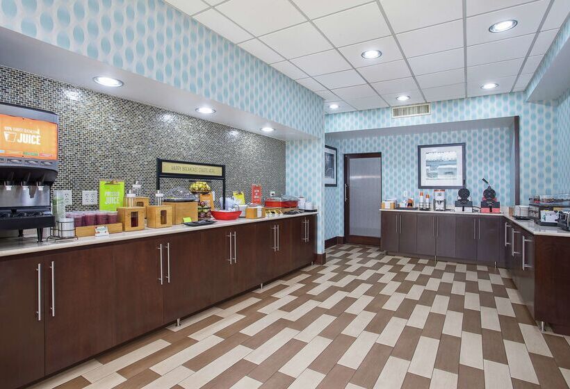 בית מלון כפרי Hampton Inn Cullman