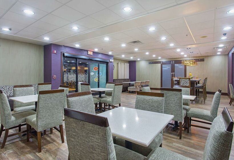 בית מלון כפרי Hampton Inn Cullman