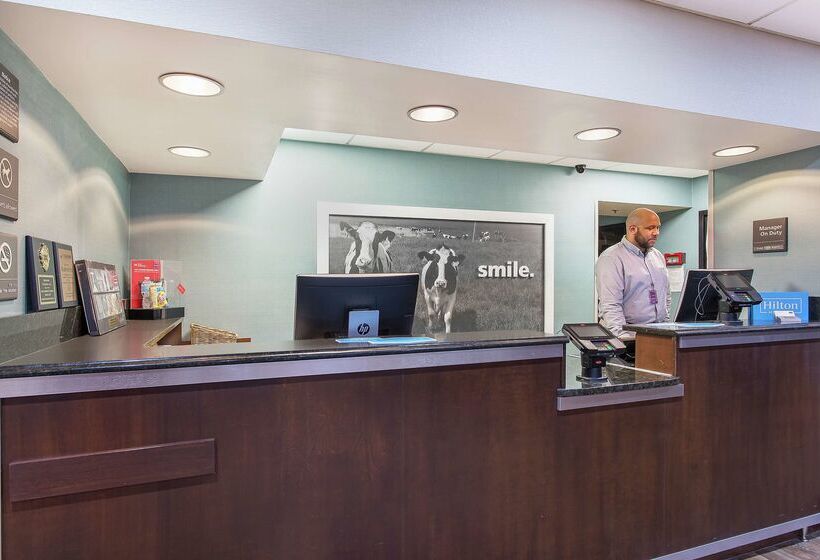 בית מלון כפרי Hampton Inn Cullman