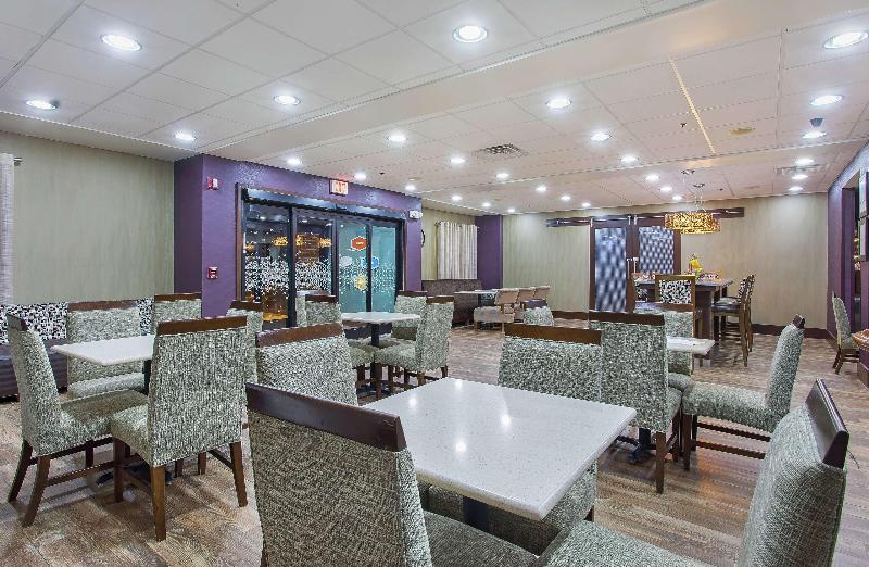 בית מלון כפרי Hampton Inn Cullman