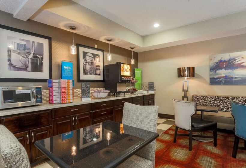 Отель Hampton Inn By Hilton Dayton Fairborn Wright Patterson Afb