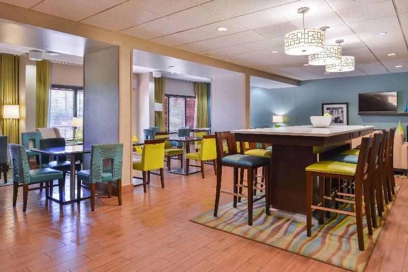 ホテル Hampton Inn Decatur