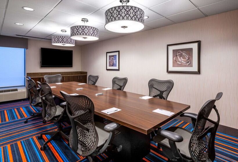 호텔 Hampton Inn Denverinternational Airport