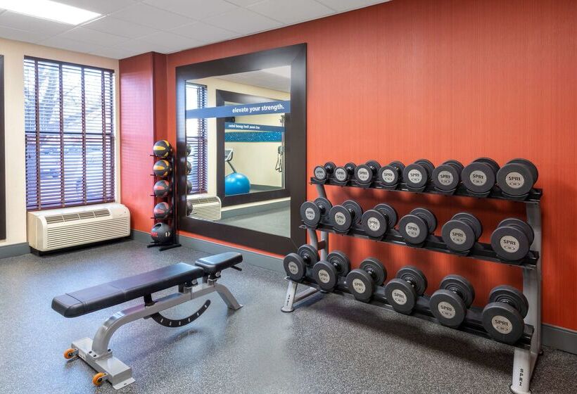 호텔 Hampton Inn Denverinternational Airport