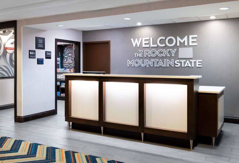 호텔 Hampton Inn Denverinternational Airport