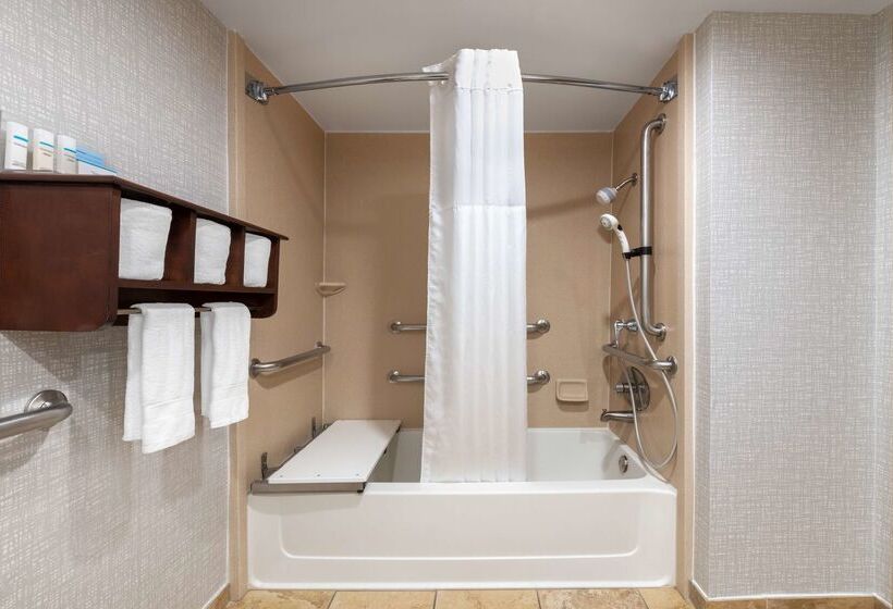 호텔 Hampton Inn Denverinternational Airport