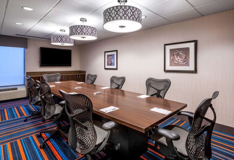 ホテル Hampton Inn Denverinternational Airport