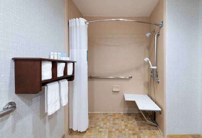 호텔 Hampton Inn Denverinternational Airport