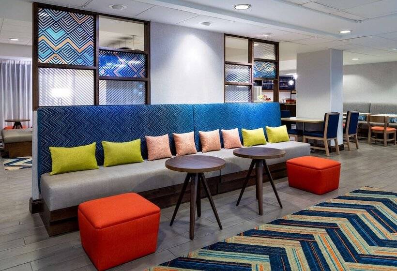 فندق Hampton Inn Denverinternational Airport