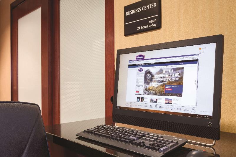 בית מלון כפרי Hampton Inn Des Moinesairport