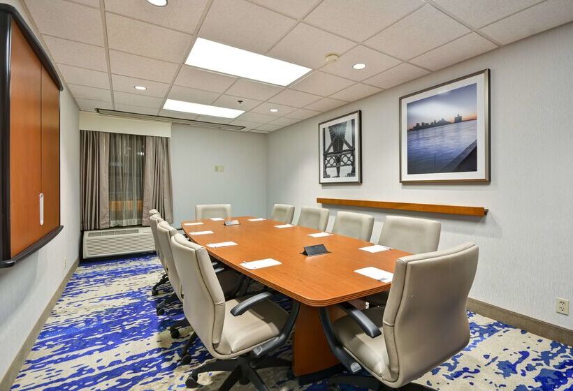 酒店 Hampton Inn Detroit/northville