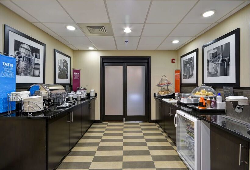 호텔 Hampton Inn Detroit/northville