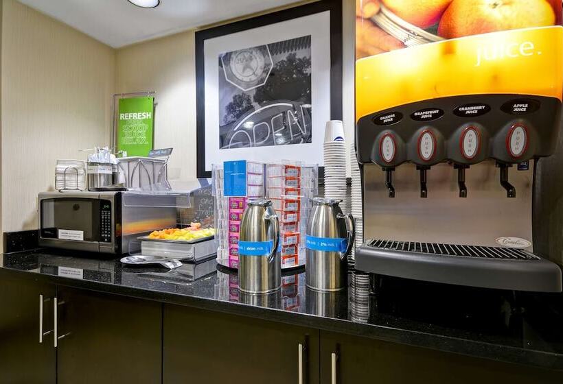 酒店 Hampton Inn Detroit/northville