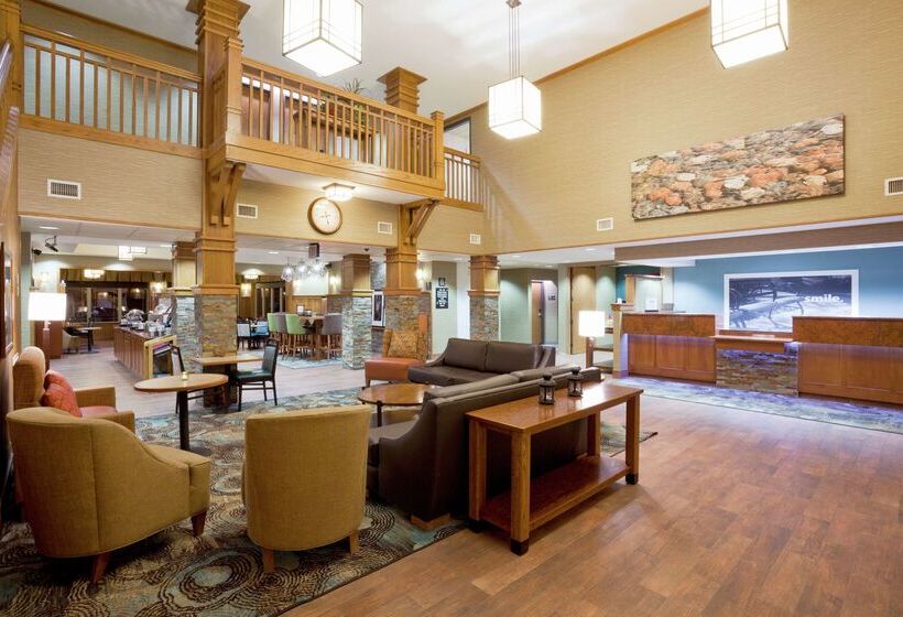 בית מלון כפרי Hampton Inn Duluth Canal Park