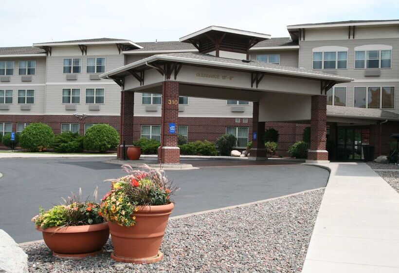 בית מלון כפרי Hampton Inn Duluth Canal Park