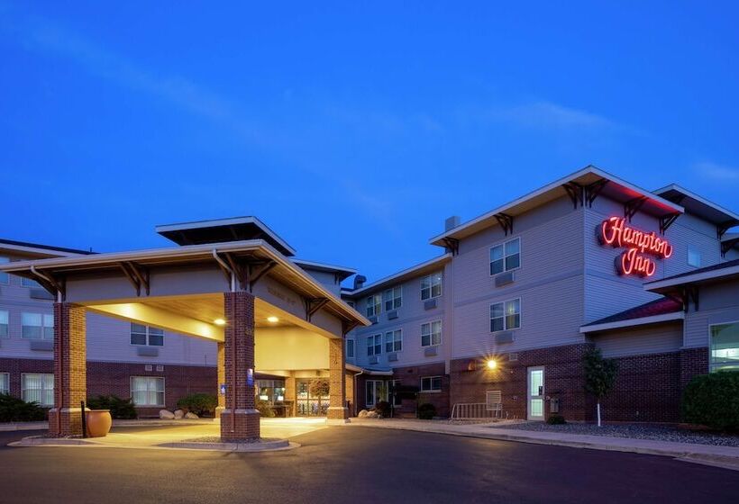 هتل Hampton Inn Duluth Canal Park