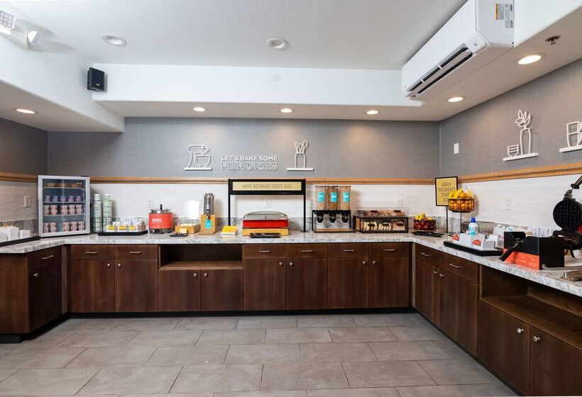 هتل Hampton Inn Durango