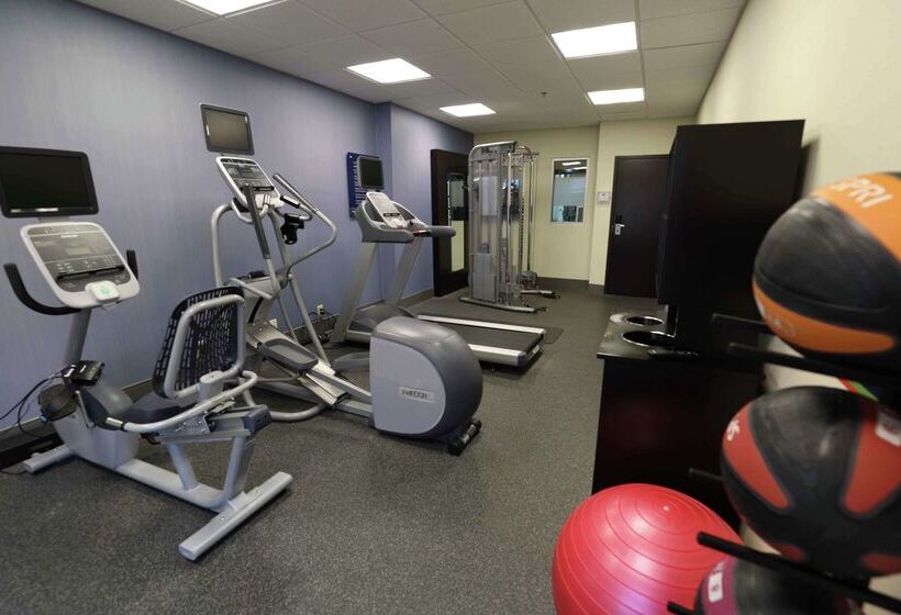 فندق Hampton Inn Dyersburg