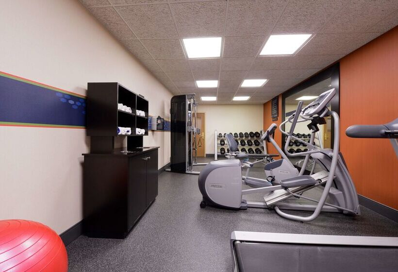 ホテル Hampton Inn Elkhart In