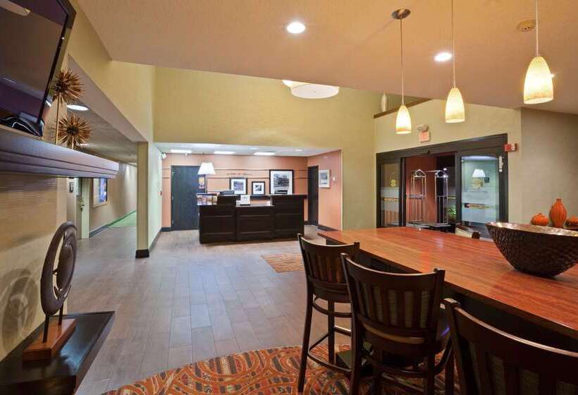 ホテル Hampton Inn Elkhart In