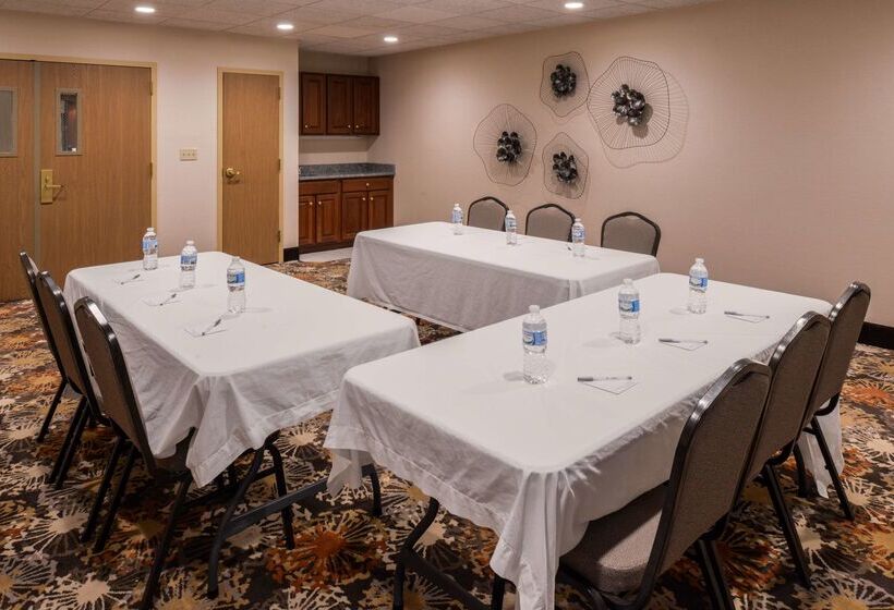 ホテル Hampton Inn Elkhart In