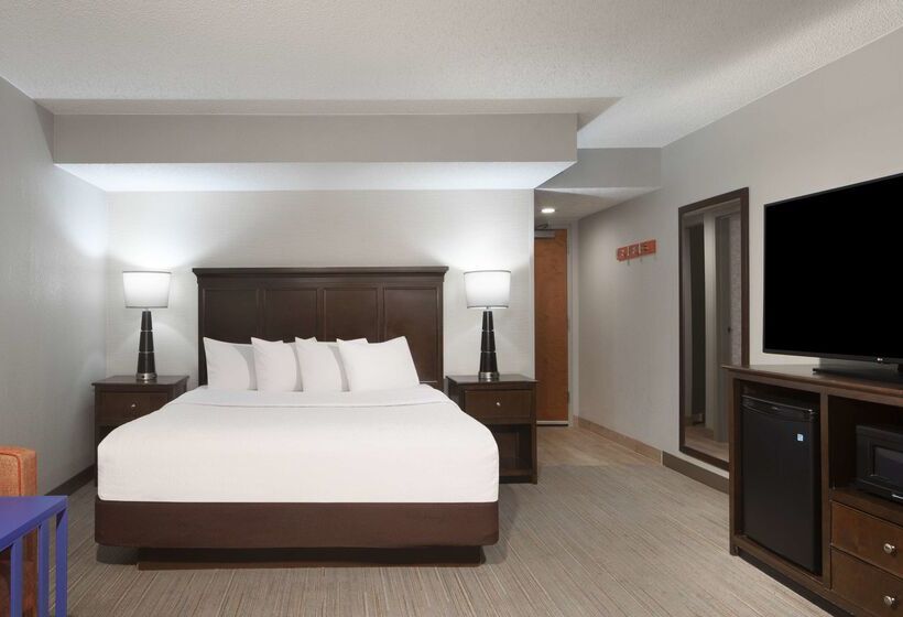 ホテル Hampton Inn Evansville