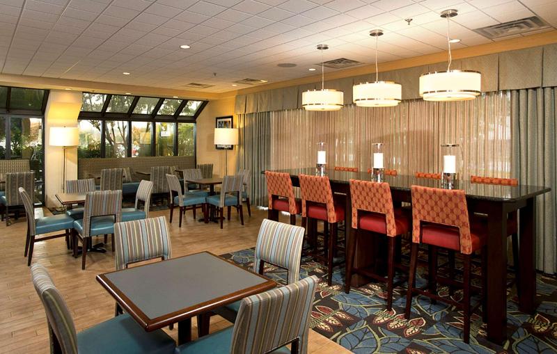 酒店 Hampton Inn Fairfax City