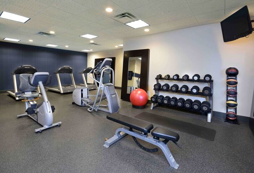 ホテル Hampton Inn Fayetteville Fort Liberty