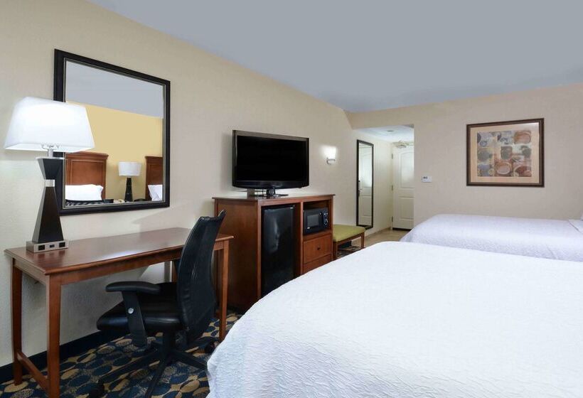 ホテル Hampton Inn Fayetteville Fort Liberty