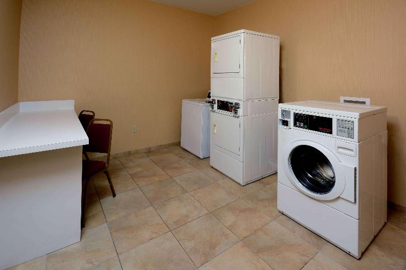 ホテル Hampton Inn Fayetteville Fort Liberty