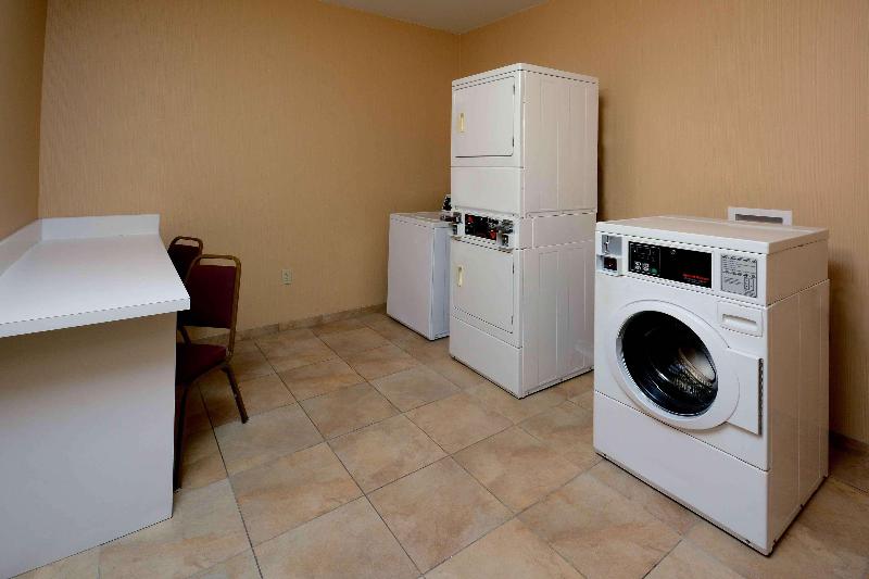 ホテル Hampton Inn Fayetteville Fort Liberty